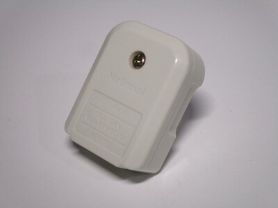 Rear view of the plug.